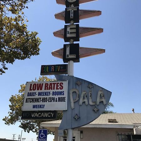 Pala Motel Pomona Extérieur photo